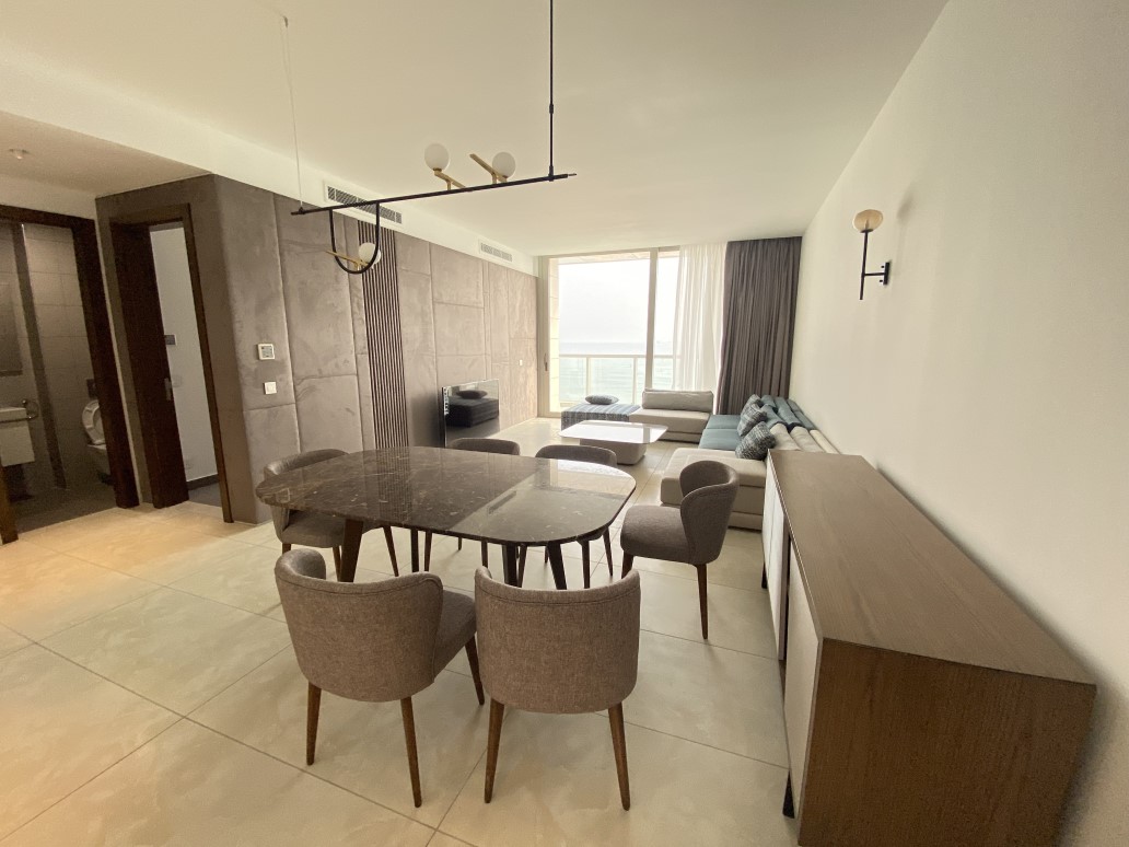 dining-space-in-apartment