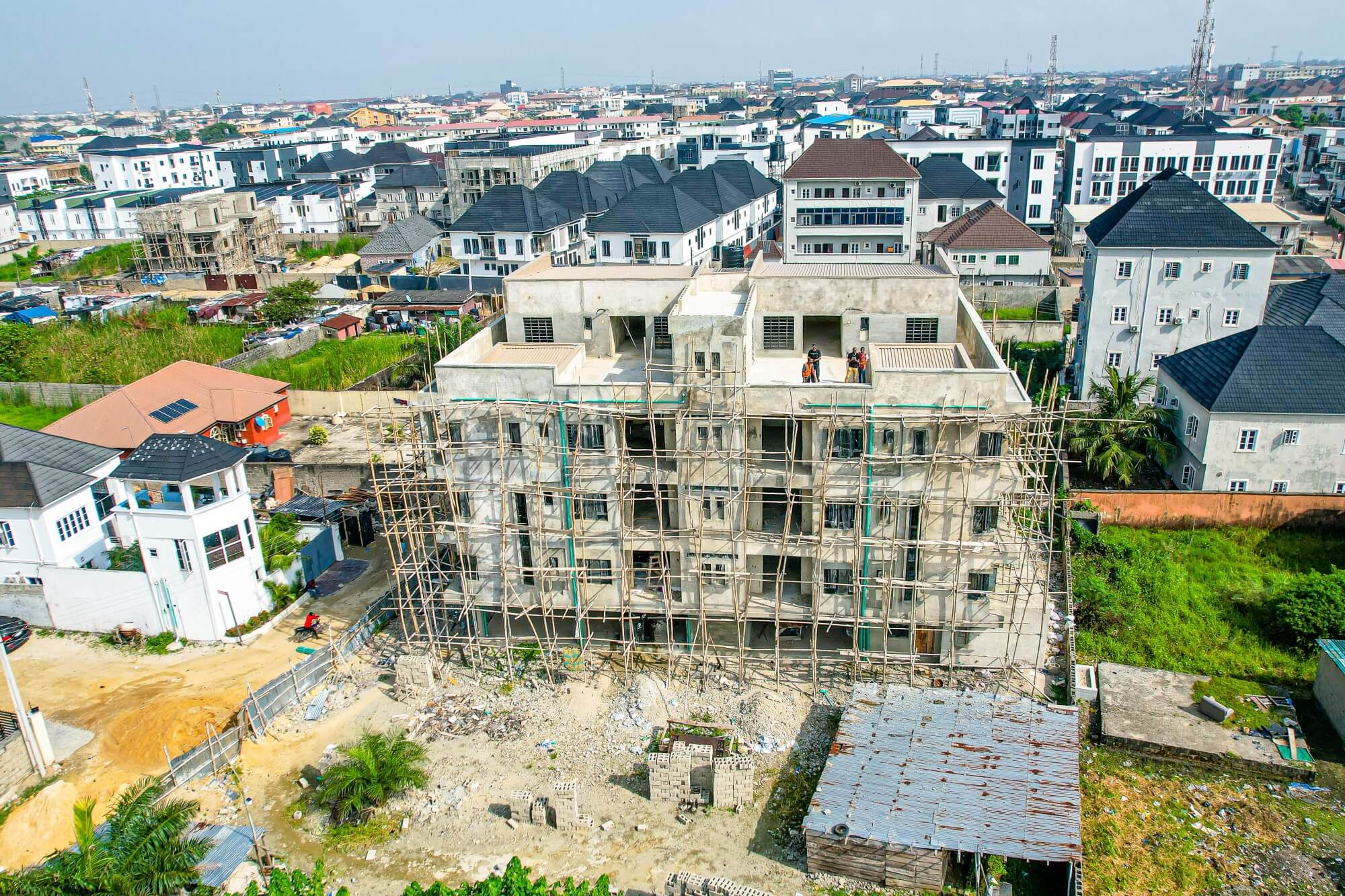 Construction-Pictures-Rafters-Properties-The-Orient-II-Ologolo-Lekki-V (1)