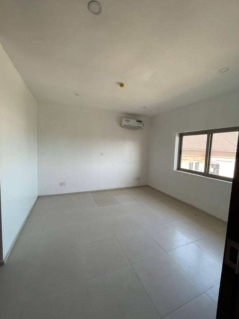 Interior Images 3-Rafters-Properties-3-bedroom apartment in Banana Island Ikoyi