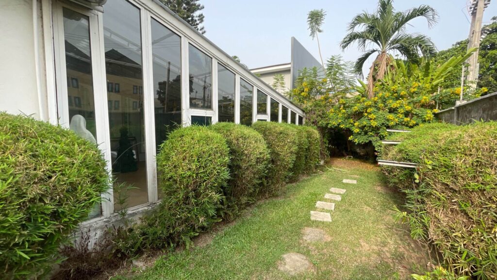 Pictures-Rafters-Properties-Green-House-Idejo Victoria Island (19)